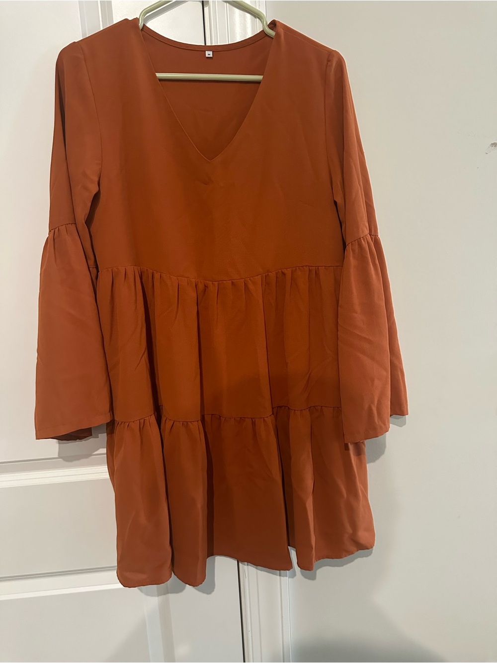 Rust Tiered V-Neck Bell Sleeve Tunic Top - Unbranded
